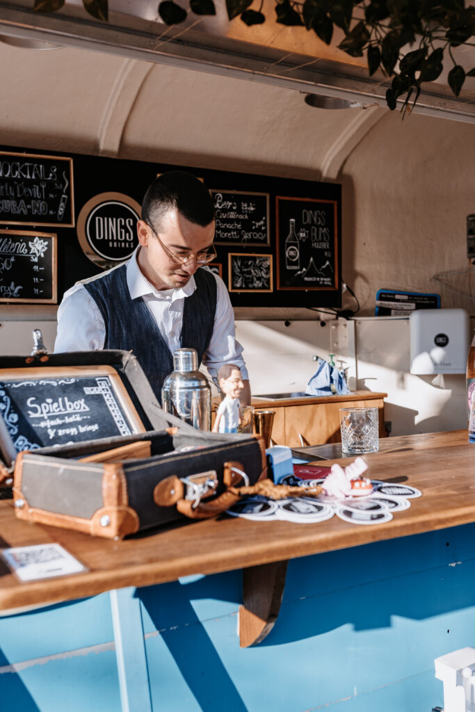 Dings Drinks Nino Widmer