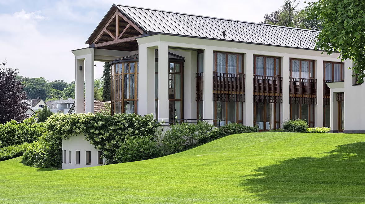 Lilienberg in Ermatingen heirsten mit The Wedding Atelier
