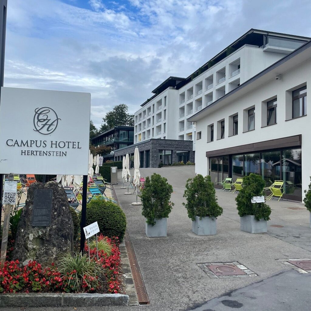 Hochzeit mit The Wedding Atelier Fotos by Hochzeit mit The Wedding Atelier Fotos by Campus Hotel