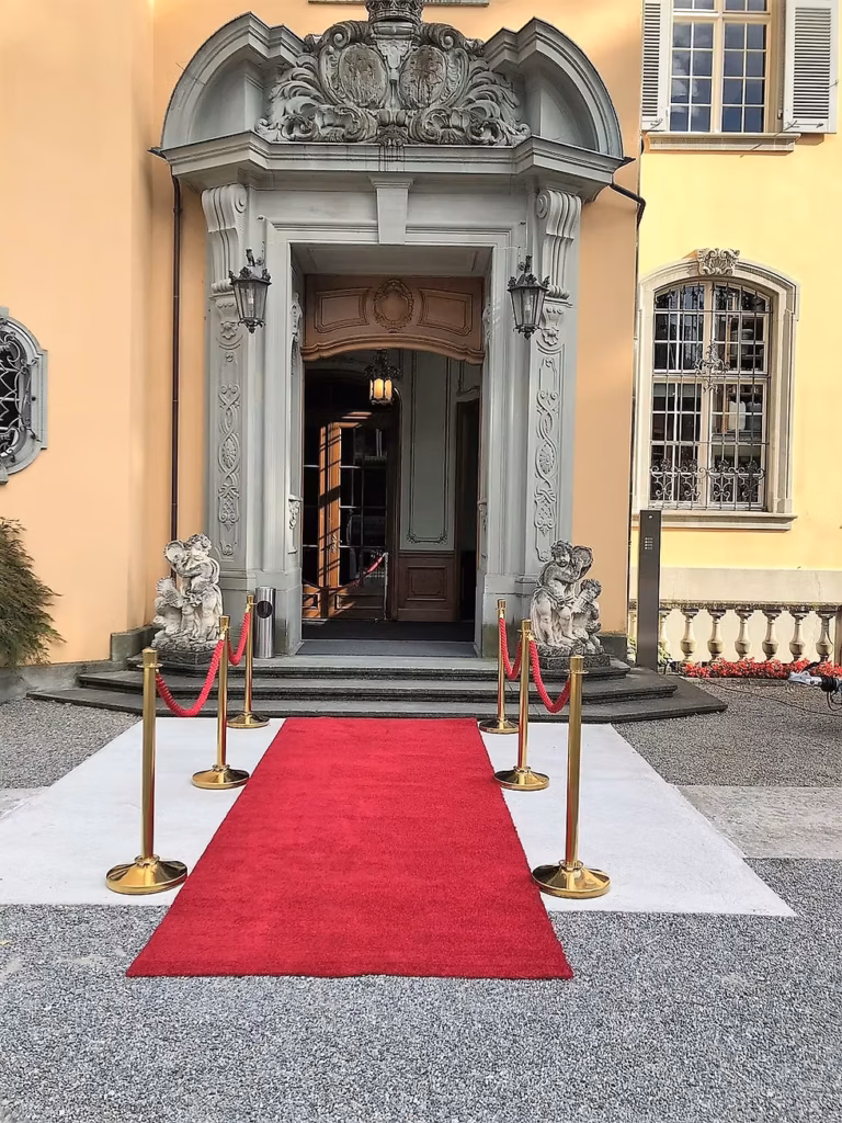 Hochzeit mit The Wedding Atelier Fotos by Hochzeit mit The Wedding Atelier Fotos by Charles Hall Meggen